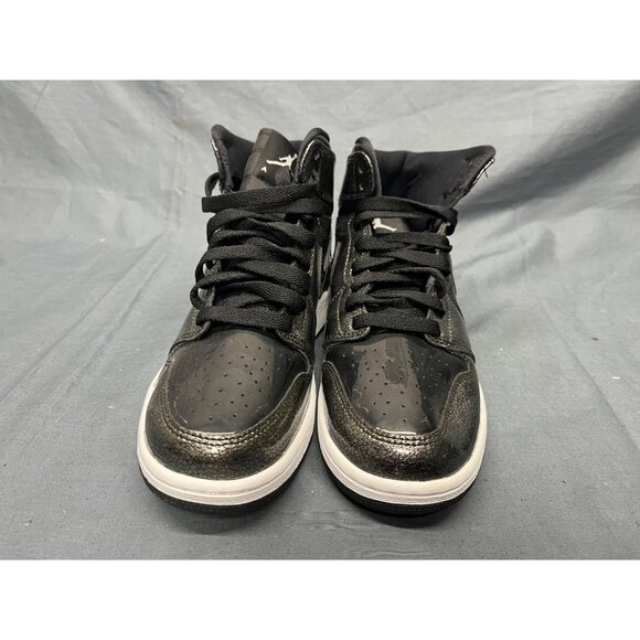 Nike Boys Jordan 1 Retro High (GS) 2016 Black Patent Size 4.5 NEW NO BOX! - Picture 3 of 11